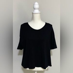Old Navy Womens XL Solid Black Short Sleeve Oversized Crop Top Classic Comfy